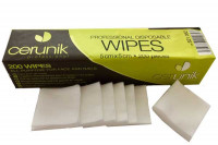 Lingettes démaquillantes pour les ongles